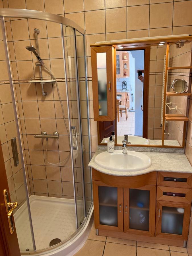 Delightful Burriana House With Magnificent Beach & Sea Views. Nerja Eksteriør bilde